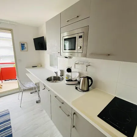Pontaillac, Aux Pieds Des Plages Apartment *